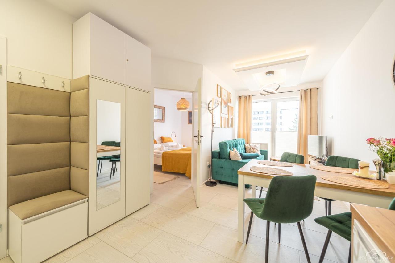 Horyzont Apartamenty - Kapitanski Mostek- Blisko Portu- Sniadania Kołobrzeg Extérieur photo