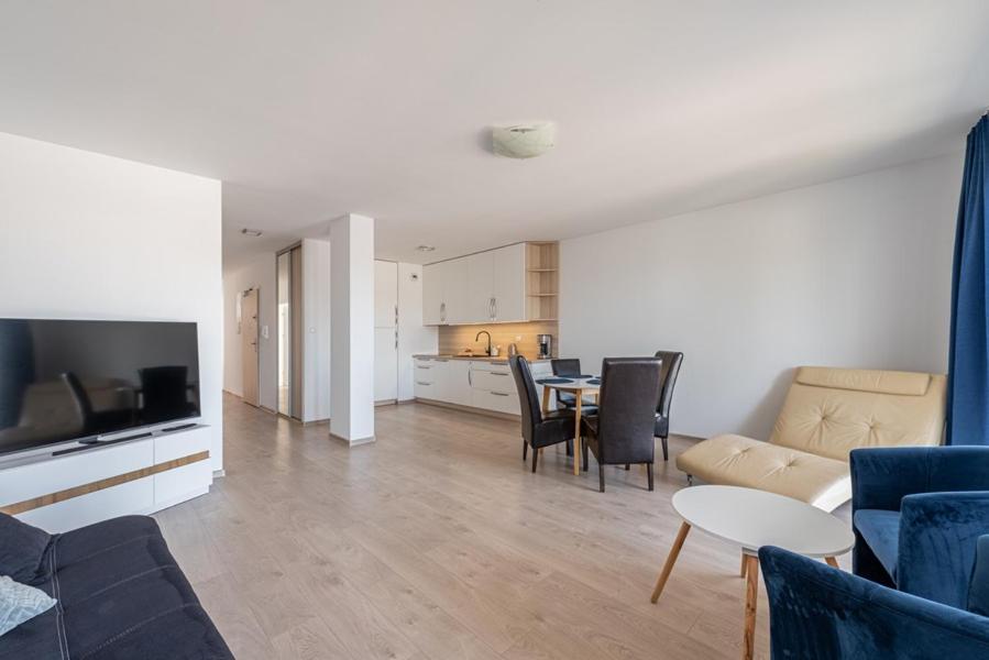Horyzont Apartamenty - Kapitanski Mostek- Blisko Portu- Sniadania Kołobrzeg Extérieur photo