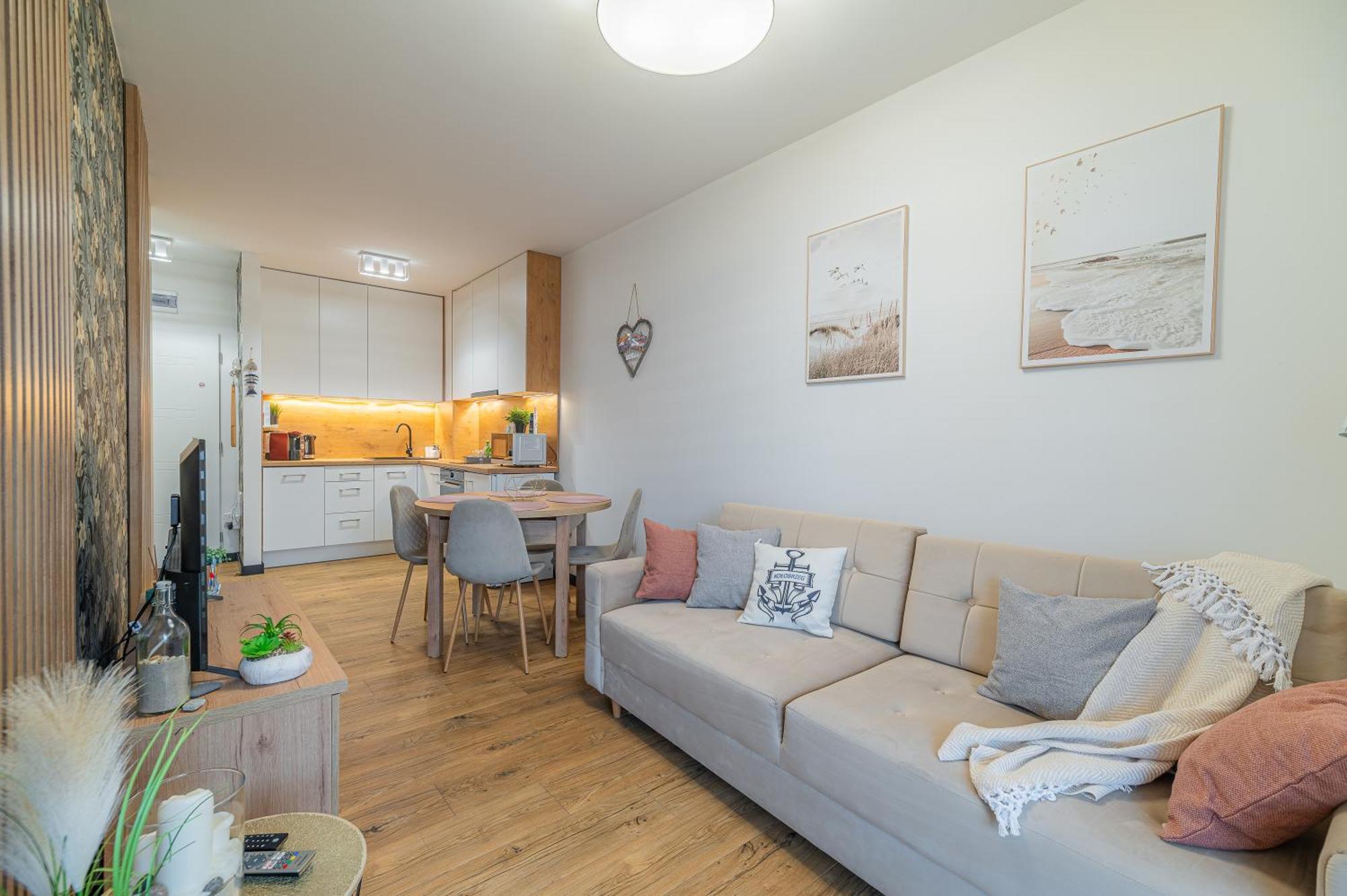 Horyzont Apartamenty - Kapitanski Mostek- Blisko Portu- Sniadania Kołobrzeg Extérieur photo