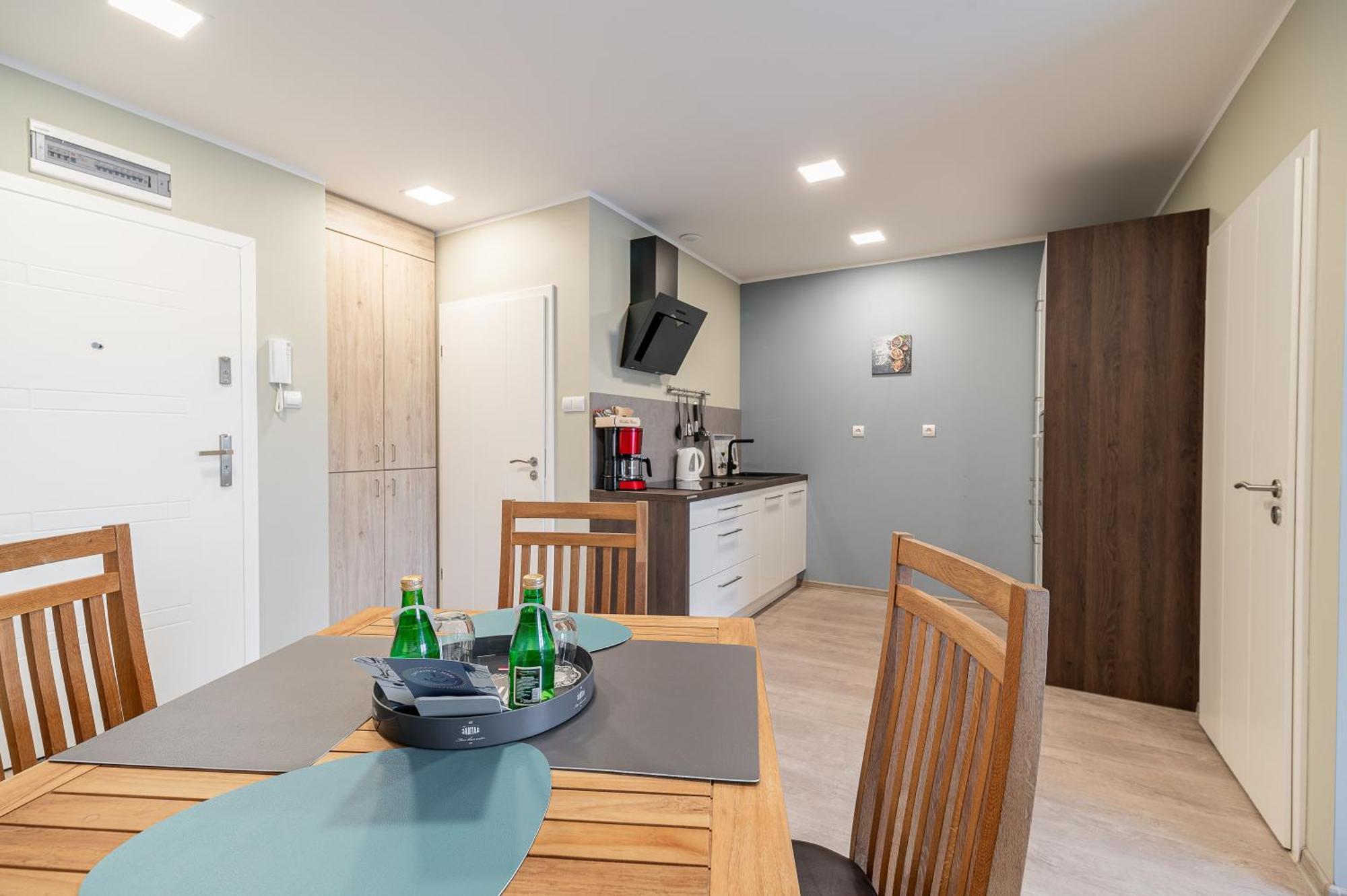 Horyzont Apartamenty - Kapitanski Mostek- Blisko Portu- Sniadania Kołobrzeg Extérieur photo